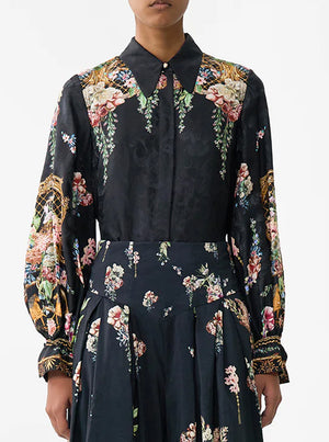 Curved Collar Blouse - Noble Endeavours