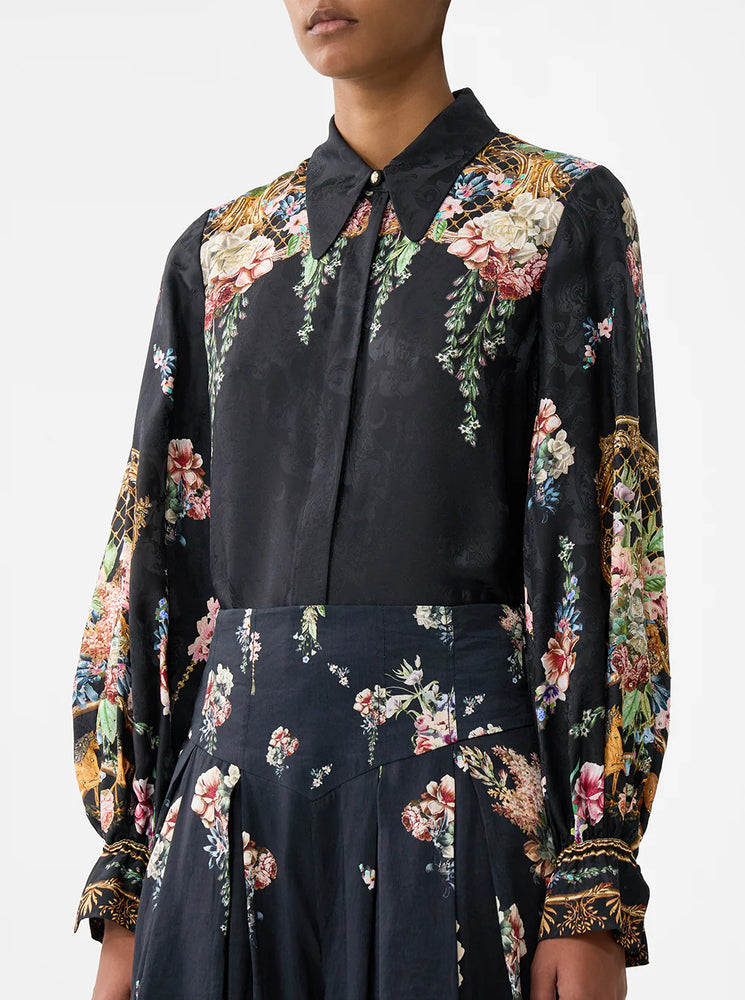 Curved Collar Blouse - Noble Endeavours