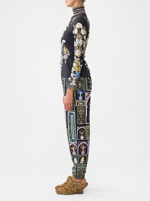 Jersey Turtleneck - Ottoman Elegance
