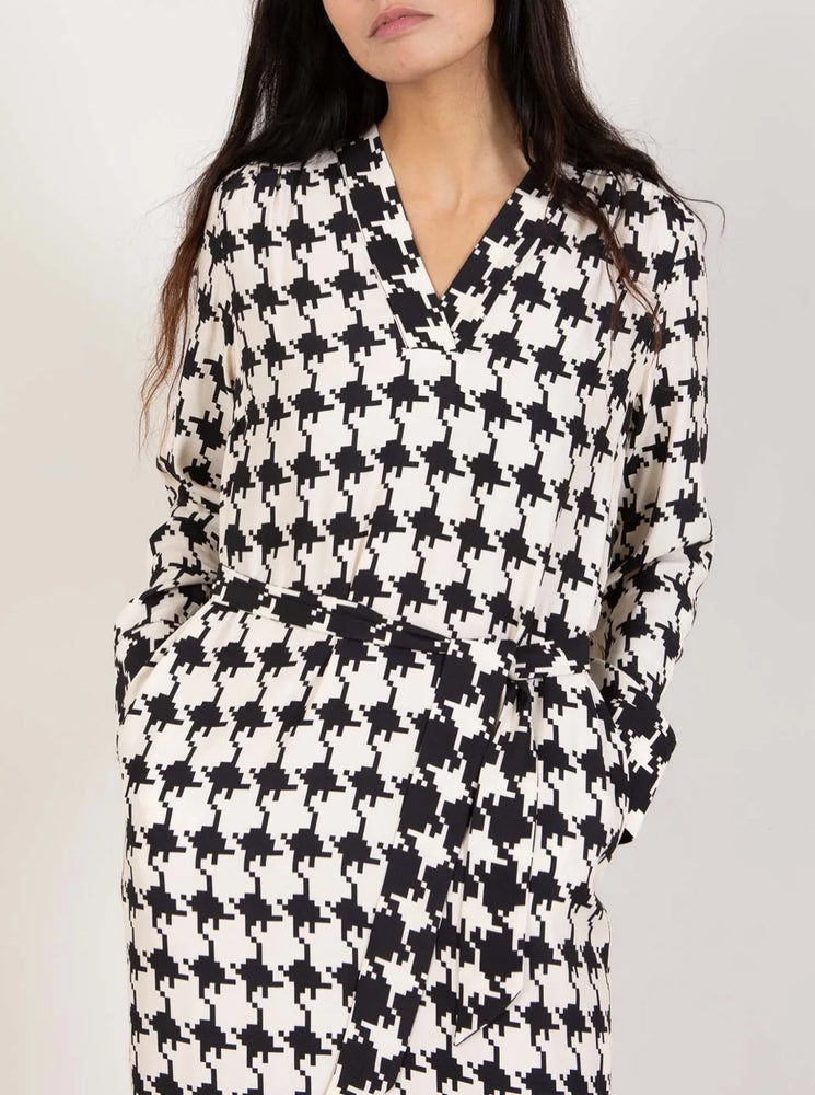 Long Dress In Houndstooth Print - Houndstooth Mix Print