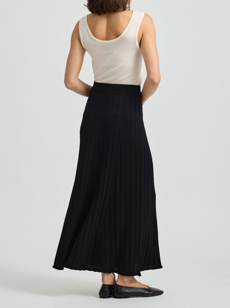 Fine Rib Skirt - Black