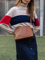 Burbank Crossbody Large - Tan Pebble