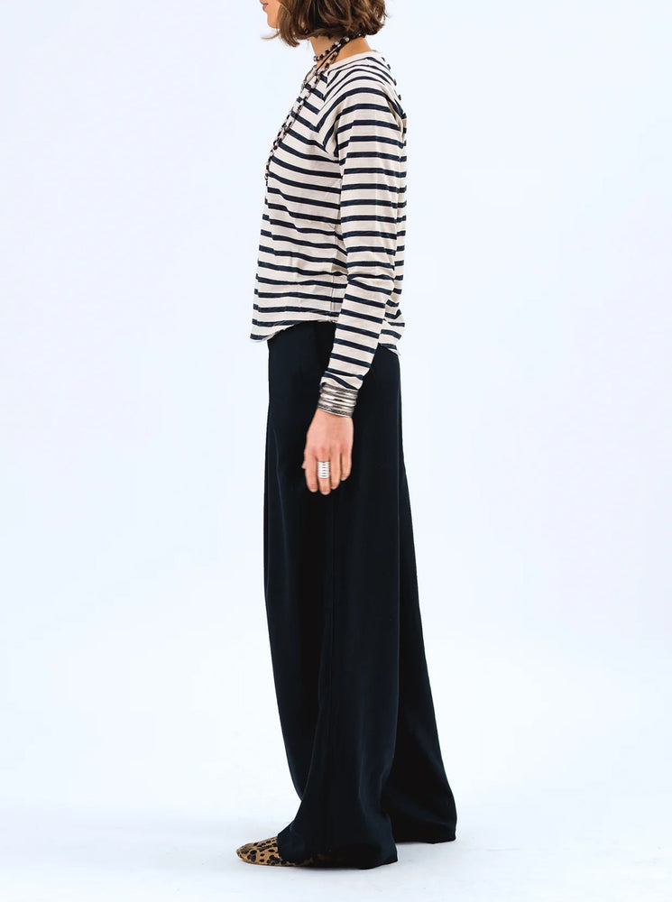 LivaLL Tee - Black/White Stripe