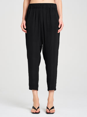 Soft Capri - Black