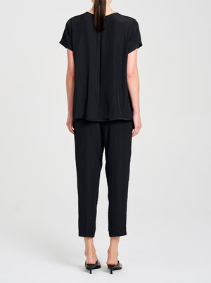 Soft Capri - Black