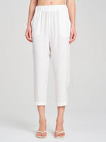 Soft Capri - White