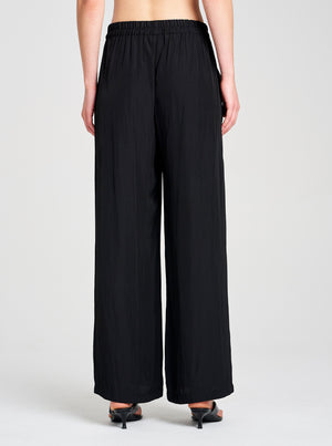 Maxi Pace Pant - Black