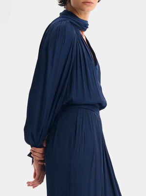 Lena V-Neck Top - Navy