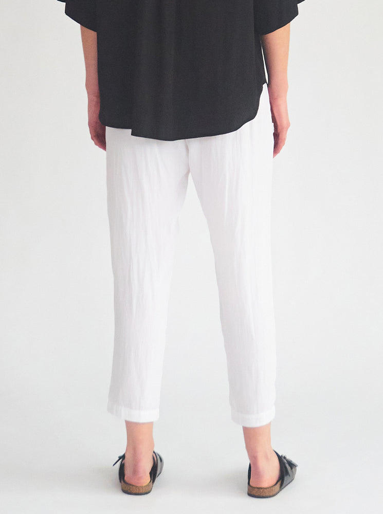 Soft Capri - White